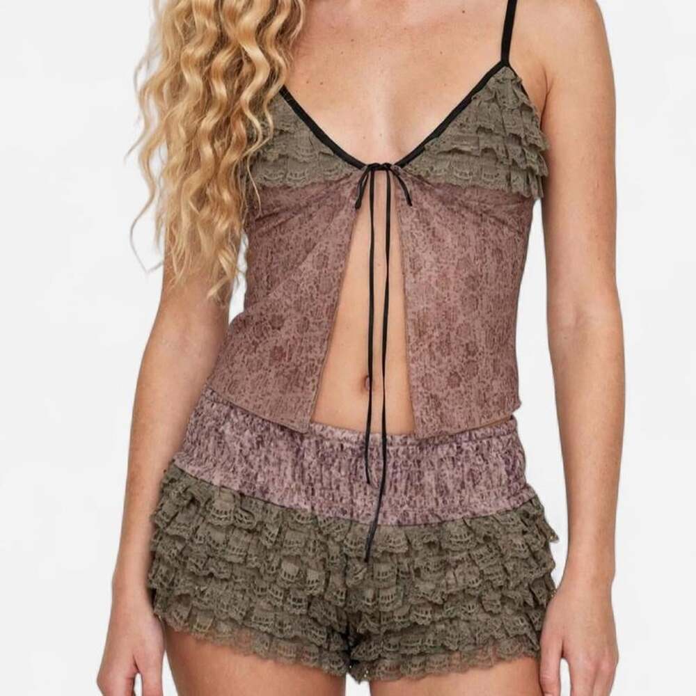 Edikted Women's Brown Vest